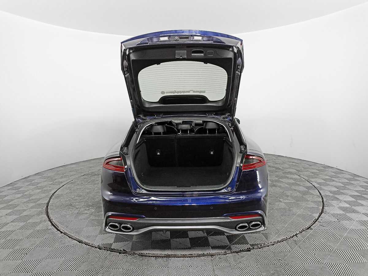 Kia Stinger с пробегом — 2018 год. Фото: #9