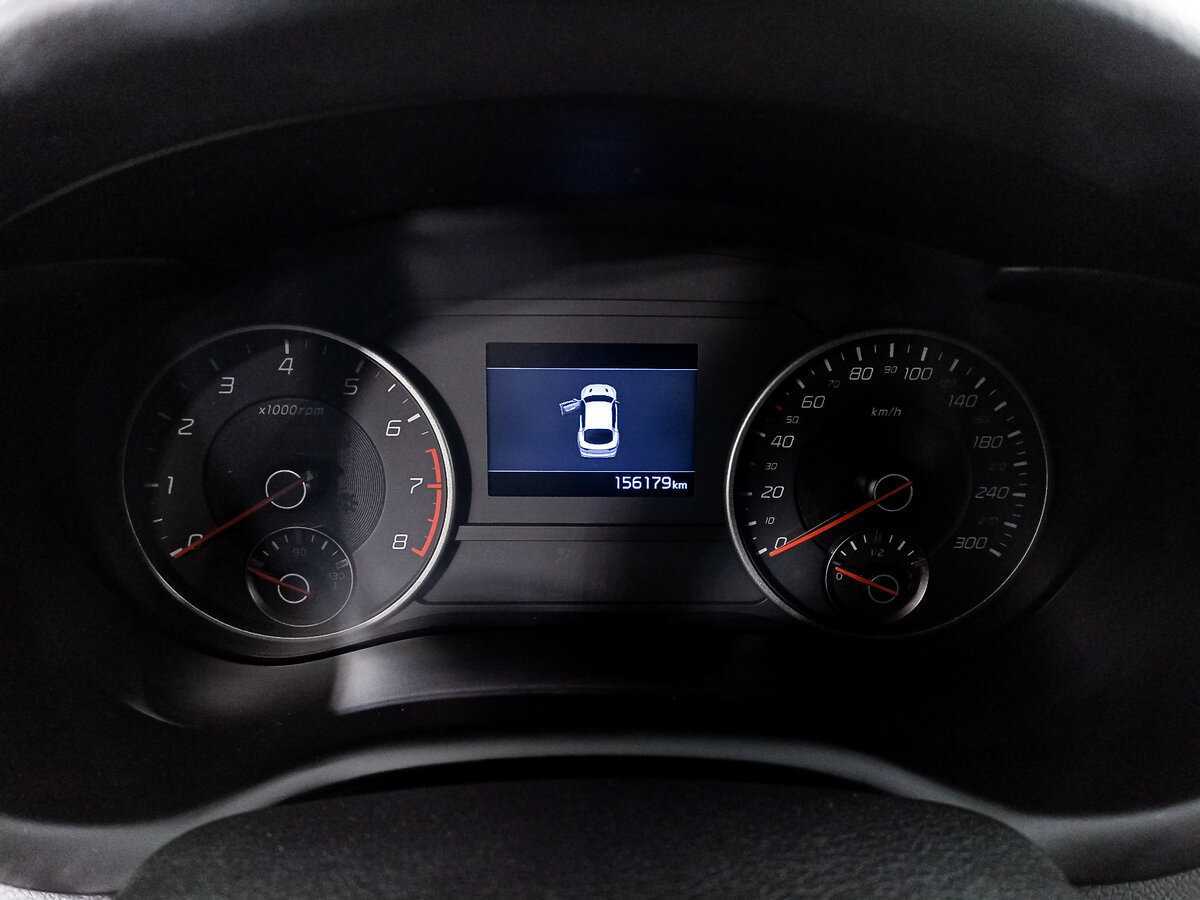 Kia Stinger с пробегом — 2018 год. Фото: #12