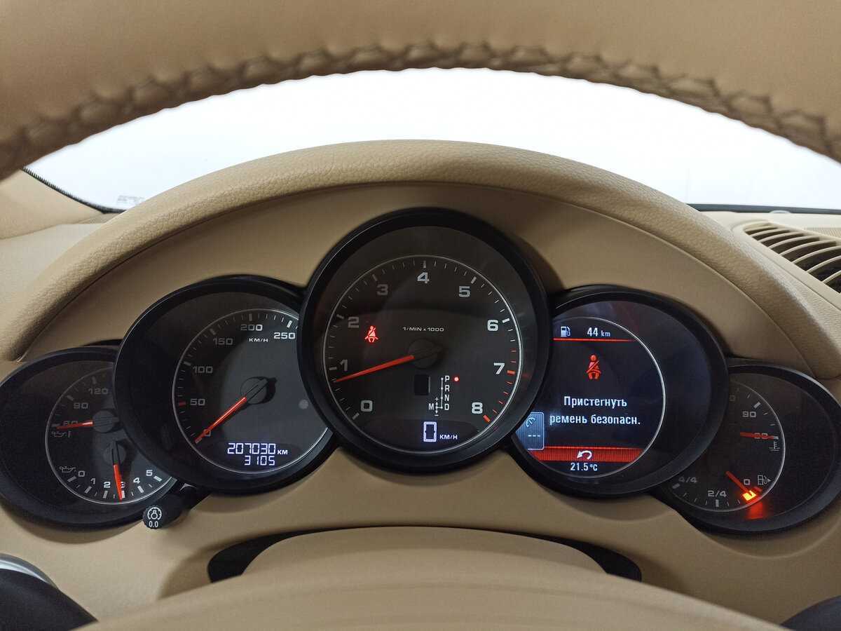 Porsche Cayenne с пробегом — 2012 год. Фото: #12