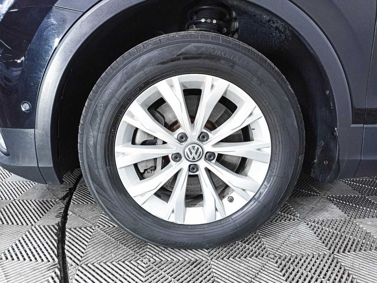 Volkswagen Tiguan с пробегом — 2017 год. Фото: #17