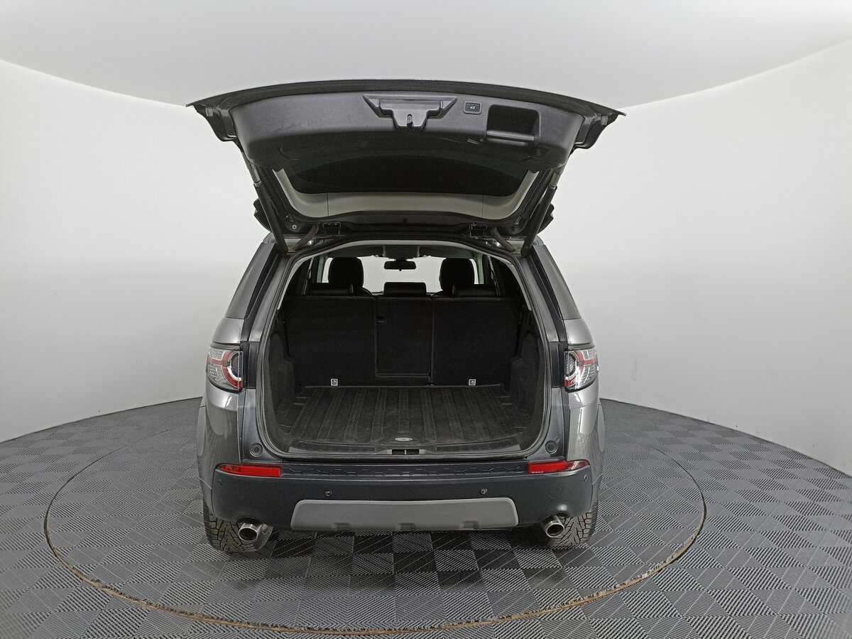 Land Rover Discovery Sport с пробегом — 2019 год. Фото: #9