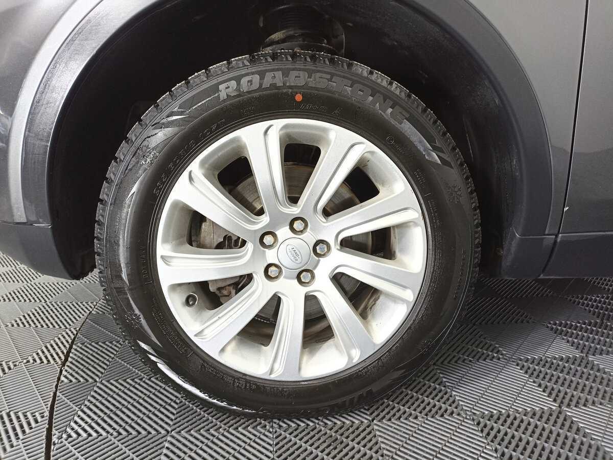 Land Rover Discovery Sport с пробегом — 2019 год. Фото: #17