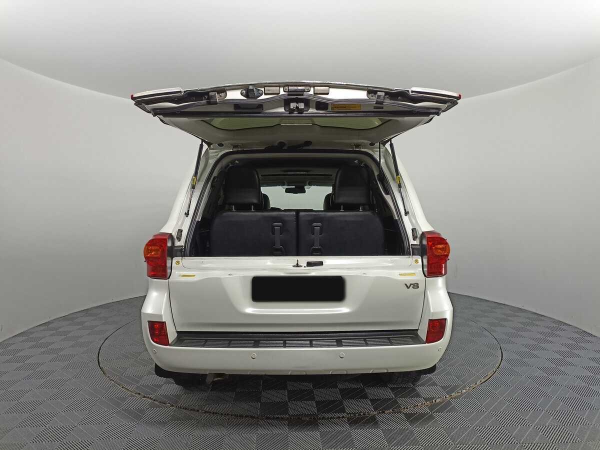 Toyota Land Cruiser с пробегом — 2015 год. Фото: #9