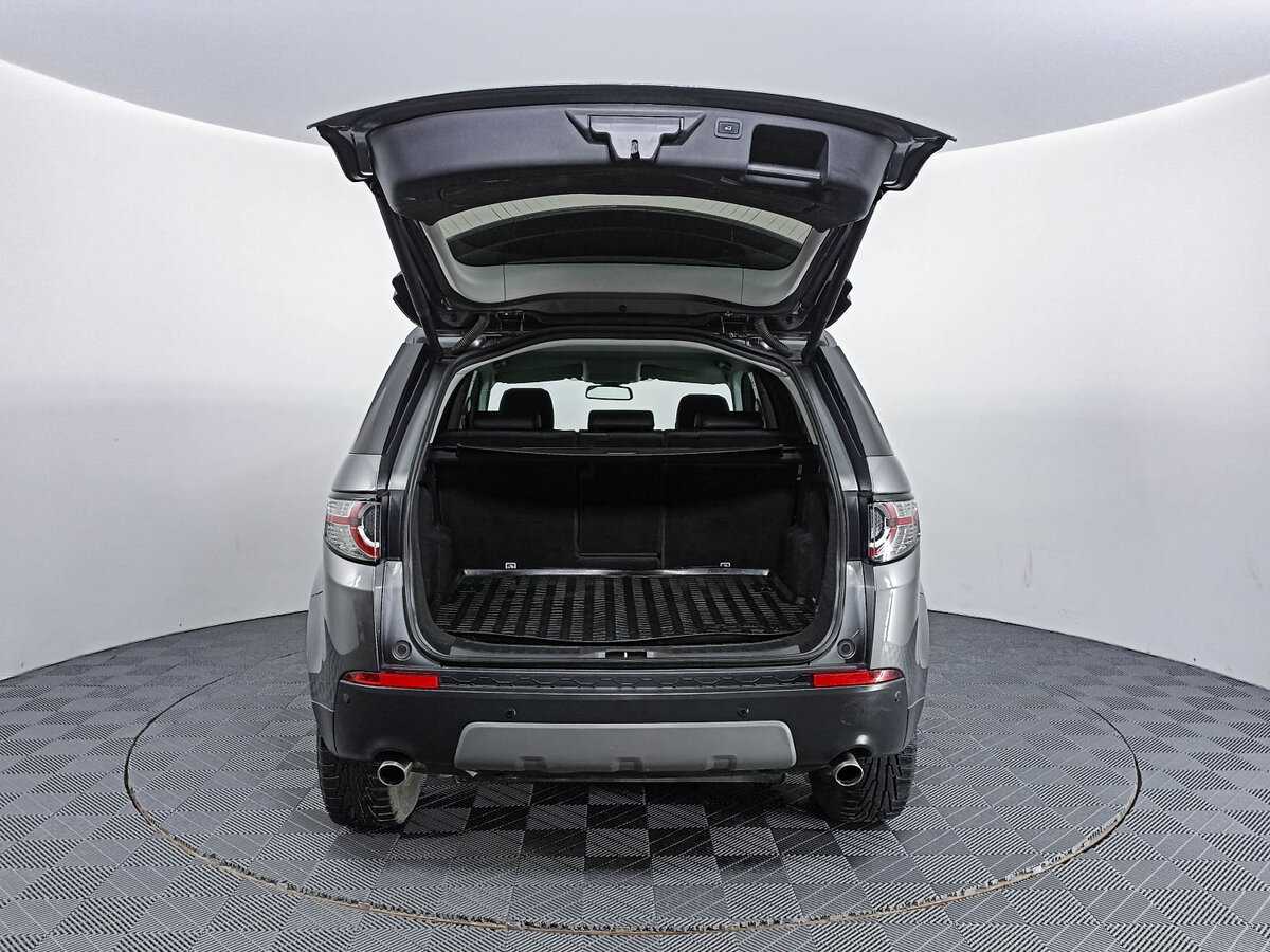 Land Rover Discovery Sport с пробегом — 2018 год. Фото: #7