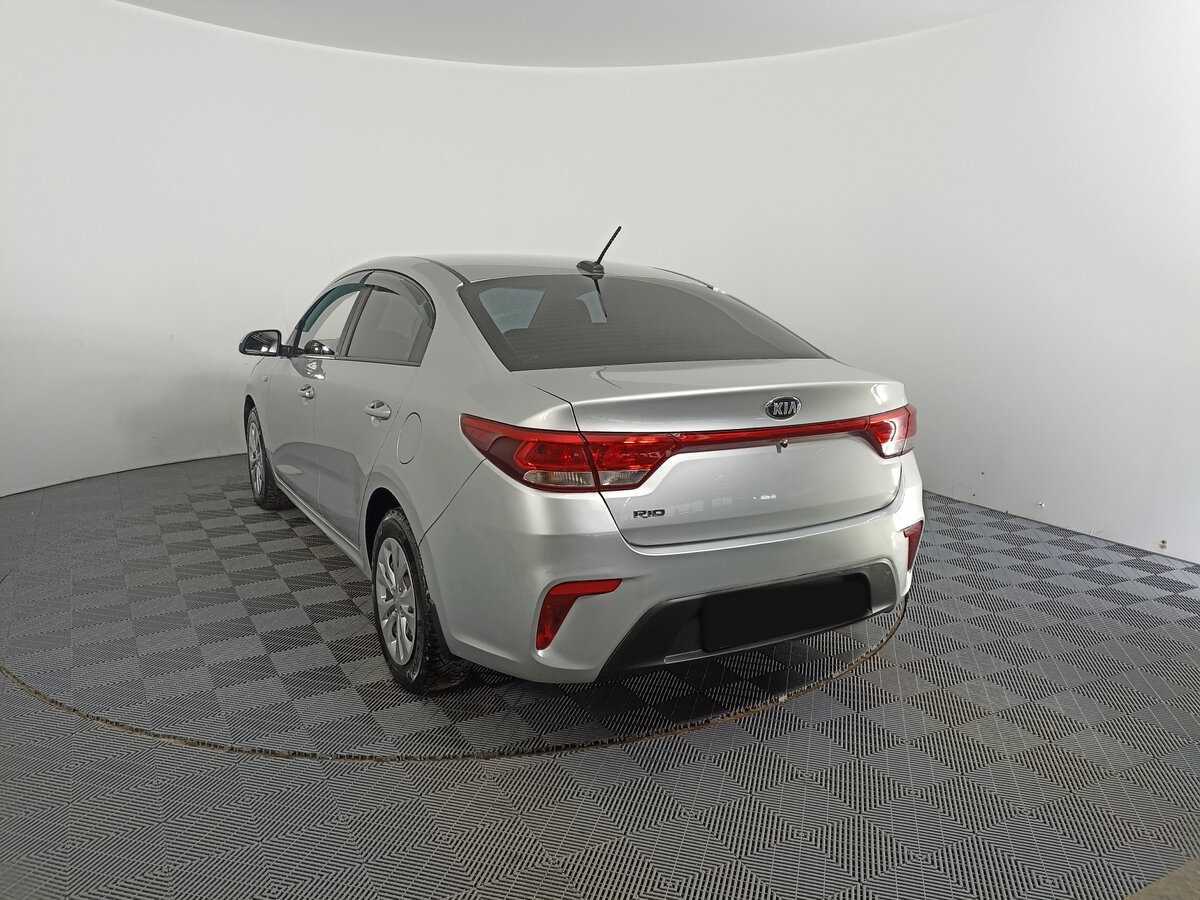 Kia Rio с пробегом — 2017 год. Фото: #6