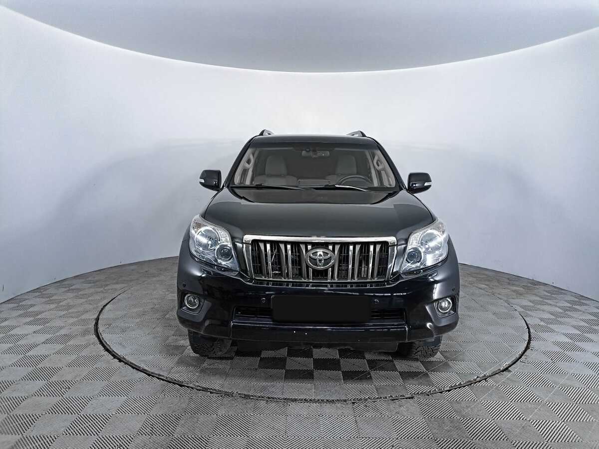 Toyota Land Cruiser Prado с пробегом — 2011 год. Фото: #1