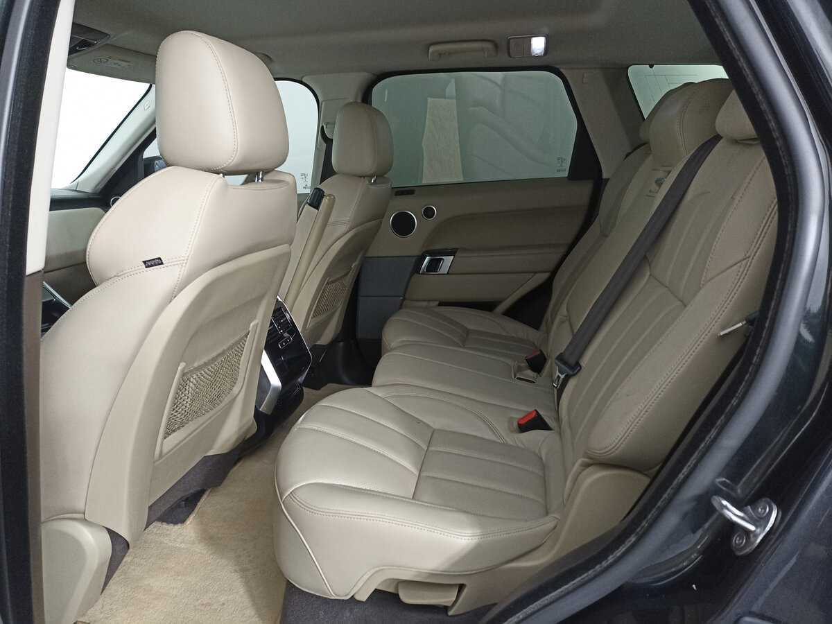 Land Rover Range Rover Sport с пробегом — 2015 год. Фото: #11