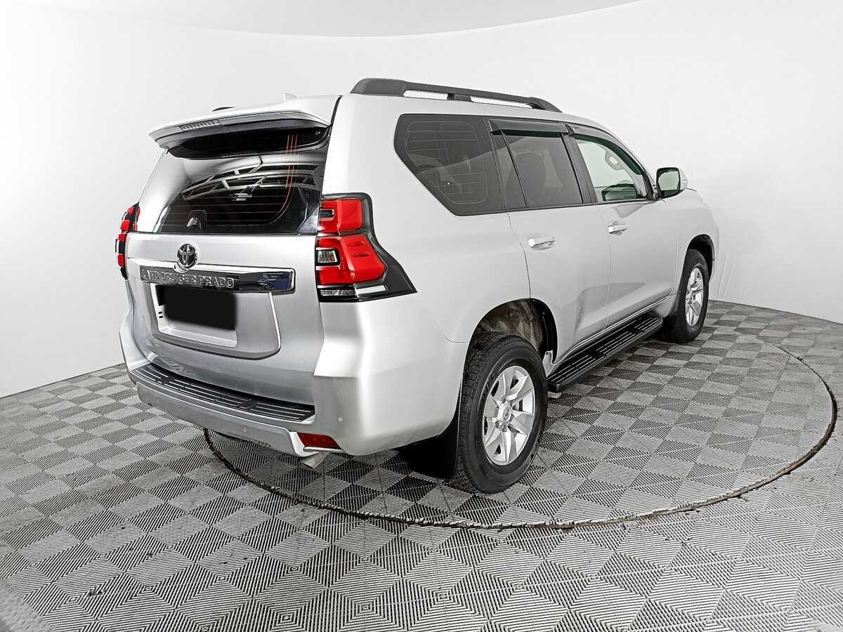 Toyota Land Cruiser Prado с пробегом — 2018 год. Фото: #4