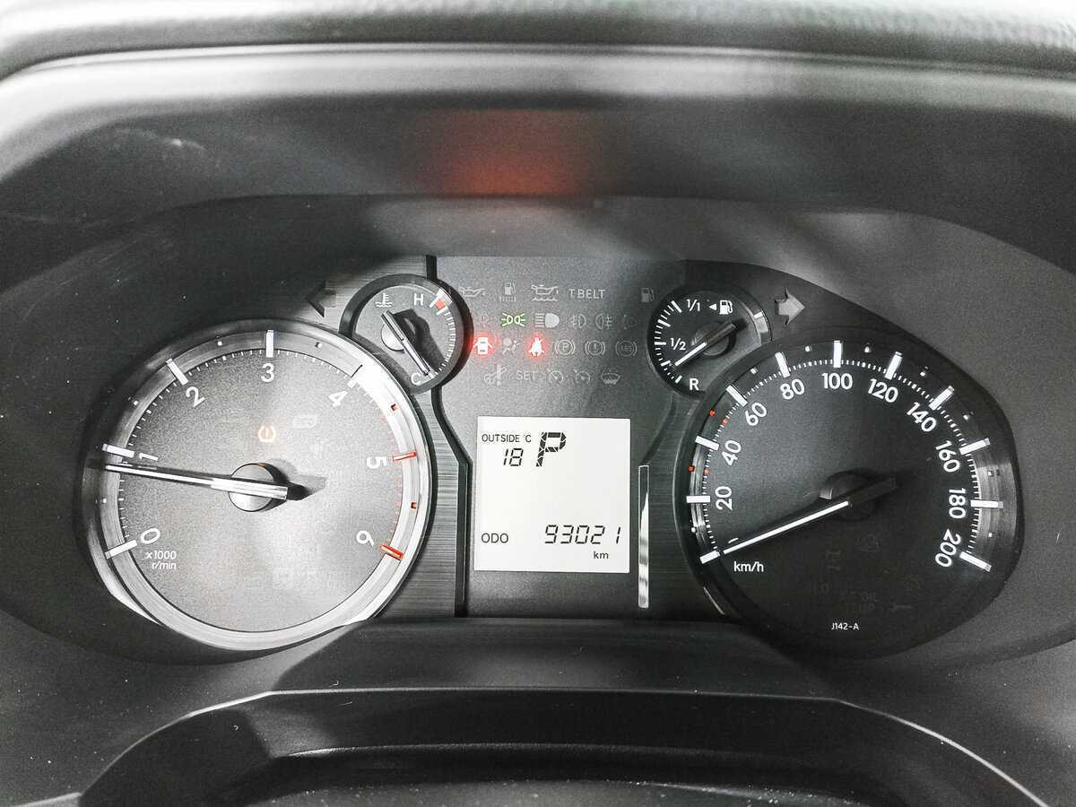 Toyota Land Cruiser Prado с пробегом — 2018 год. Фото: #12