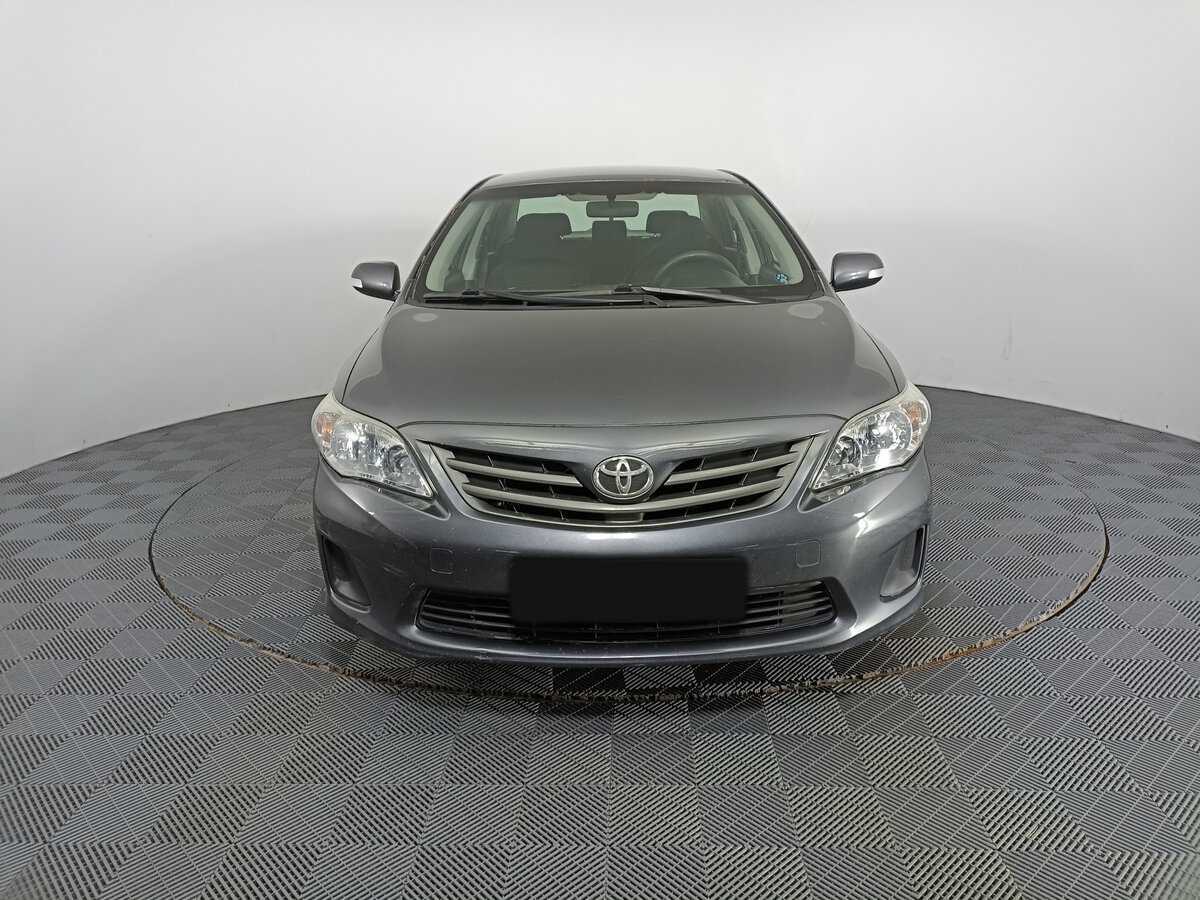 Toyota Corolla с пробегом — 2011 год. Фото: #1