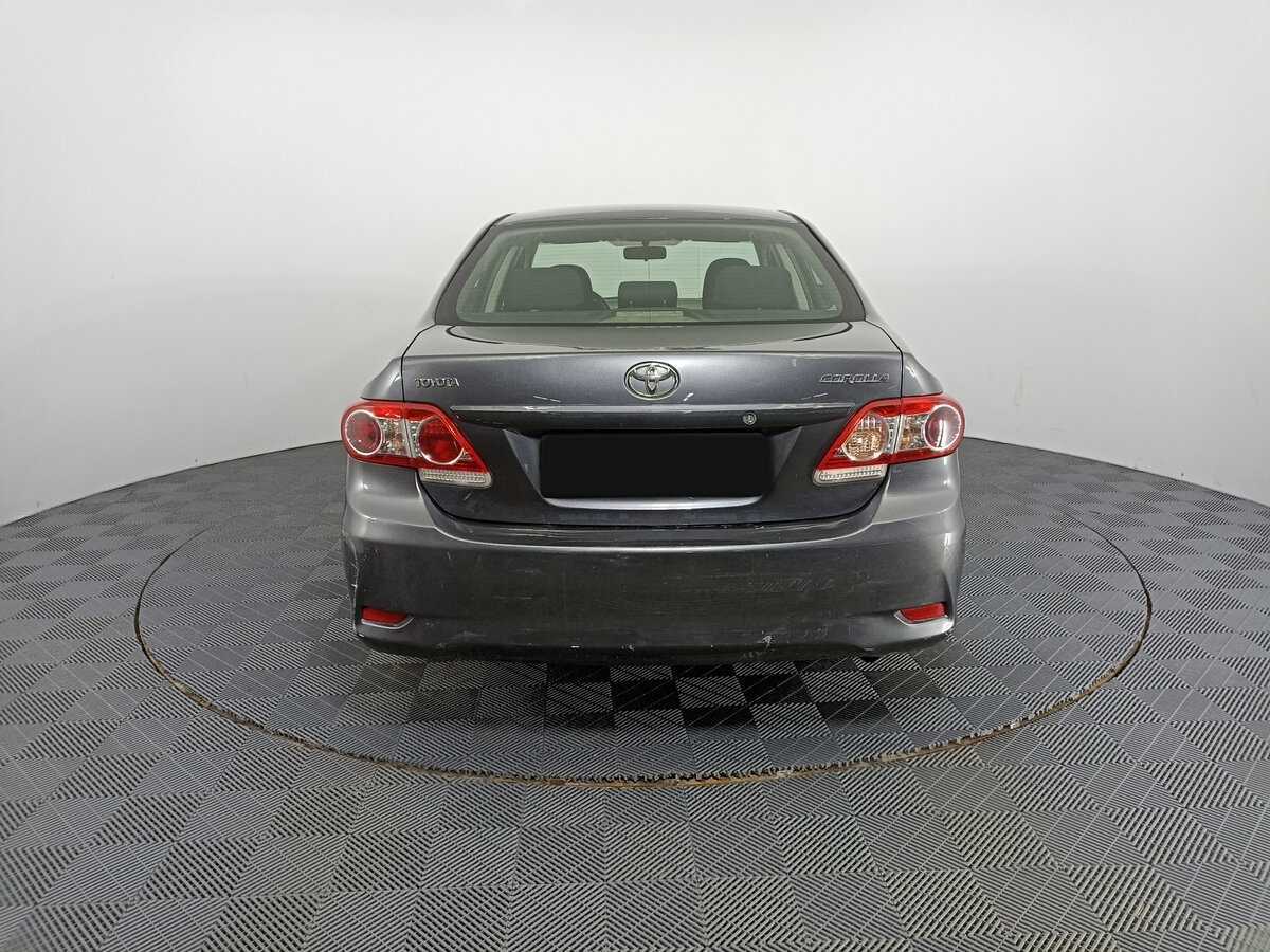 Toyota Corolla с пробегом — 2011 год. Фото: #5