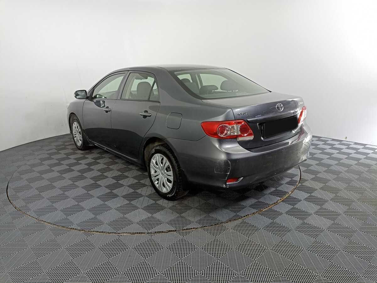 Toyota Corolla с пробегом — 2011 год. Фото: #6