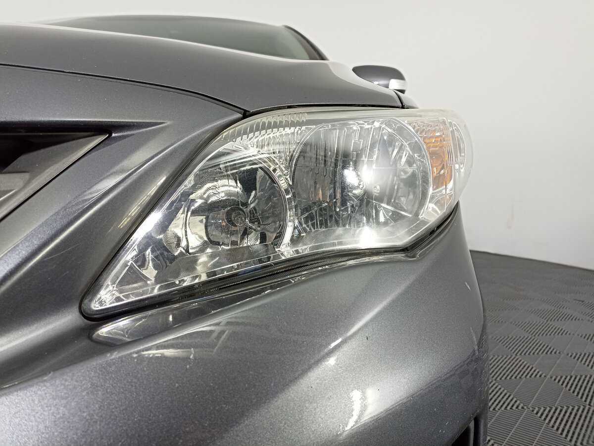 Toyota Corolla с пробегом — 2011 год. Фото: #16