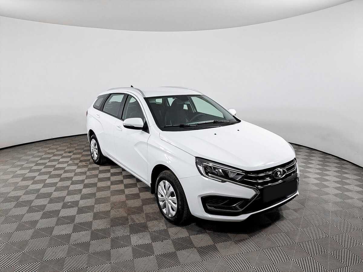 Lada (ВАЗ) Vesta с пробегом — 2024 год. Фото: #2