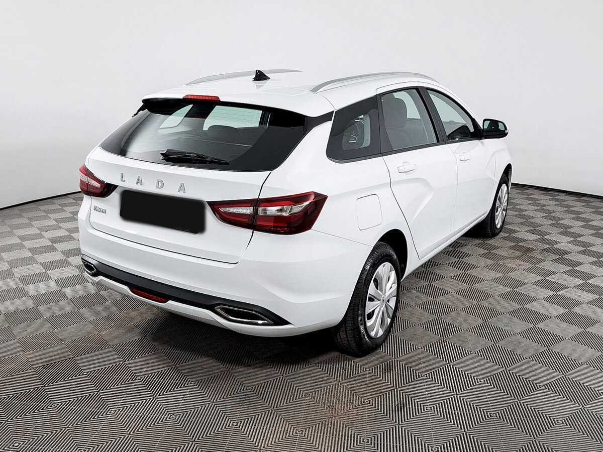 Lada (ВАЗ) Vesta с пробегом — 2024 год. Фото: #4