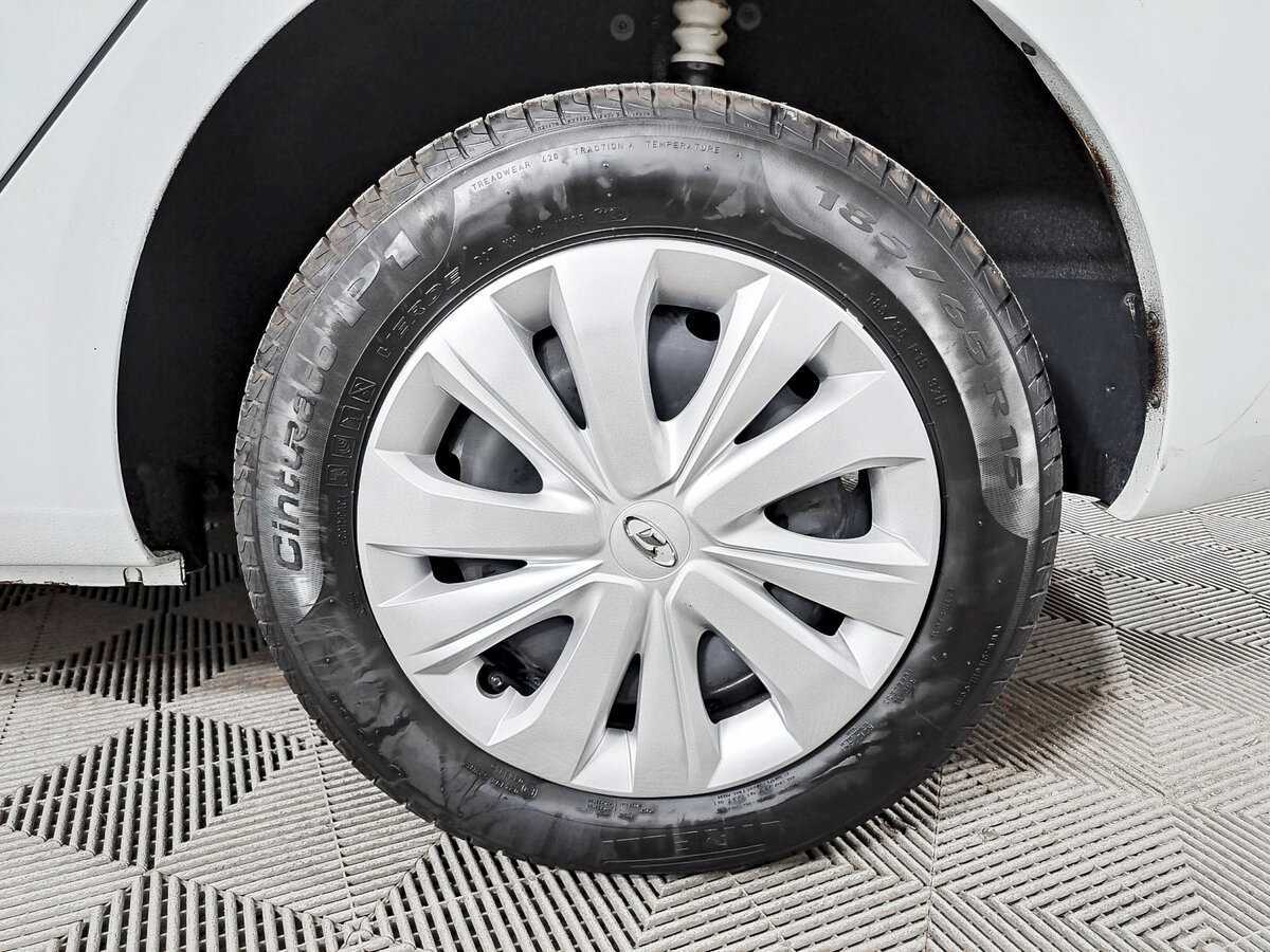 Lada (ВАЗ) Vesta с пробегом — 2024 год. Фото: #17