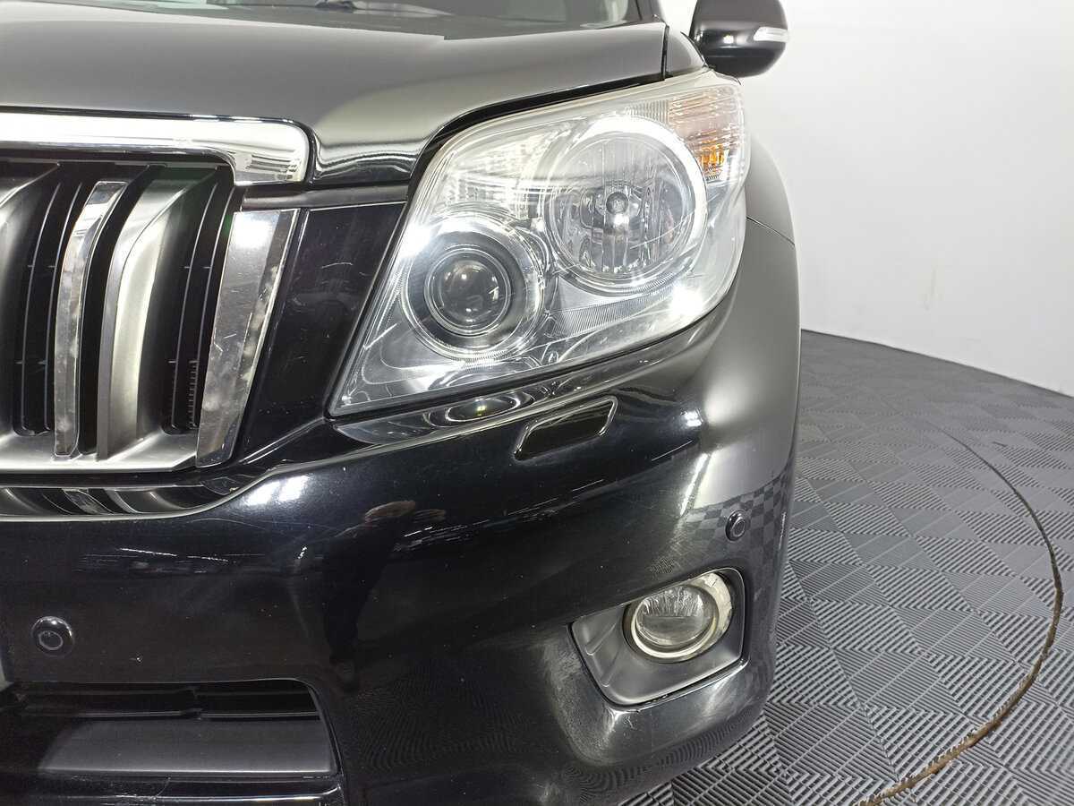 Toyota Land Cruiser Prado с пробегом — 2010 год. Фото: #16