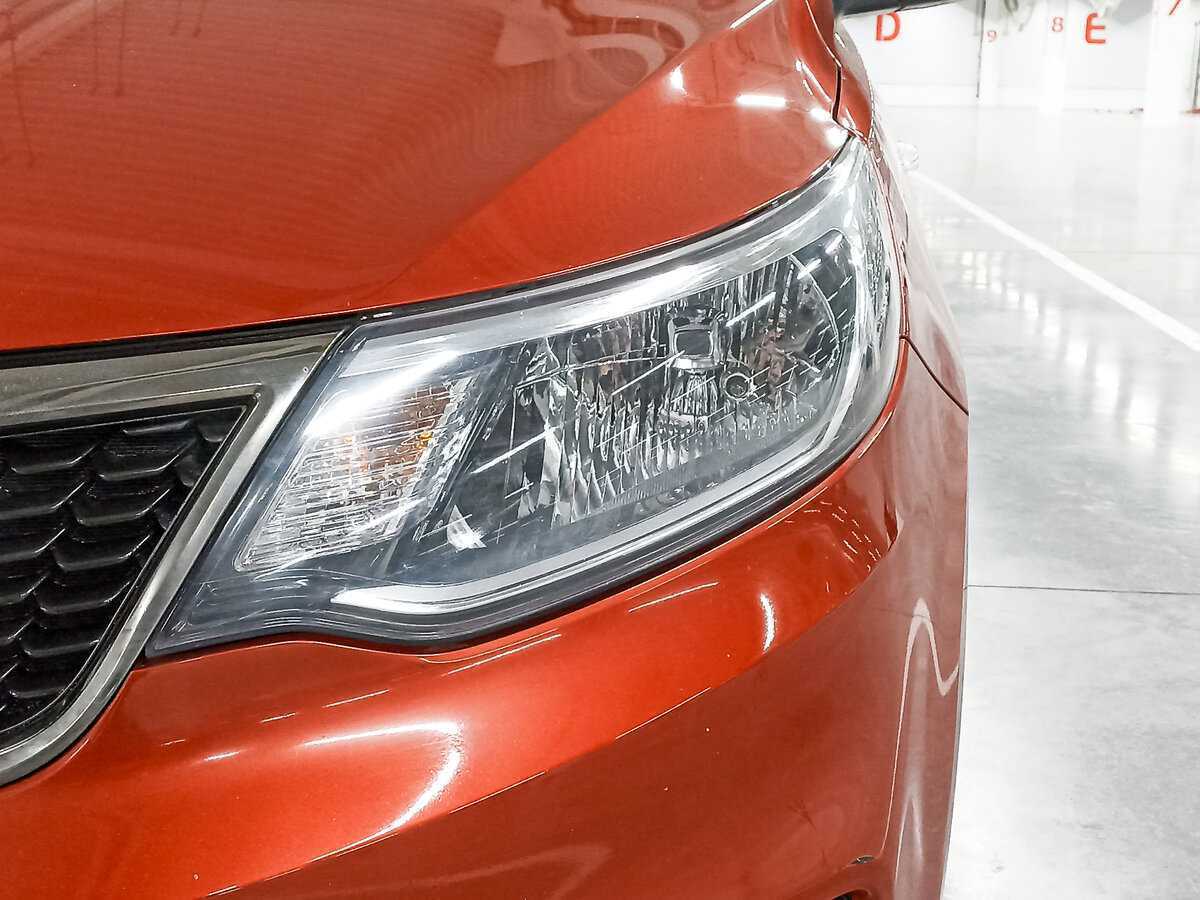 Kia Rio с пробегом — 2015 год. Фото: #16