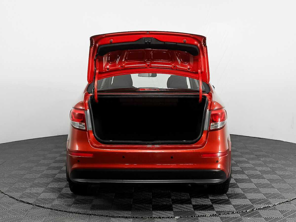 Kia Rio с пробегом — 2016 год. Фото: #7