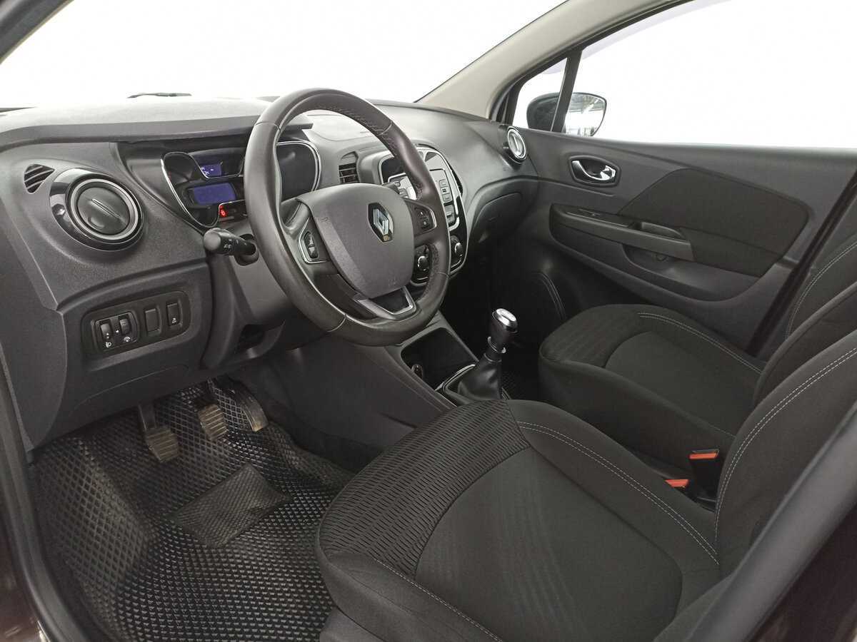 Renault Kaptur с пробегом — 2018 год. Фото: #15