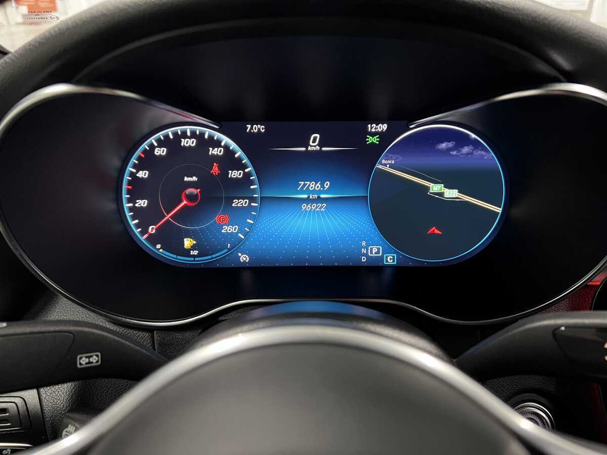 Mercedes-Benz GLC Coupe с пробегом — 2019 год. Фото: #12