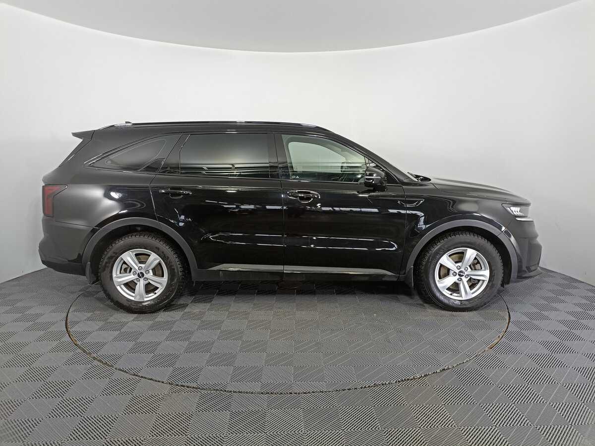 Kia Sorento с пробегом — 2021 год. Фото: #3