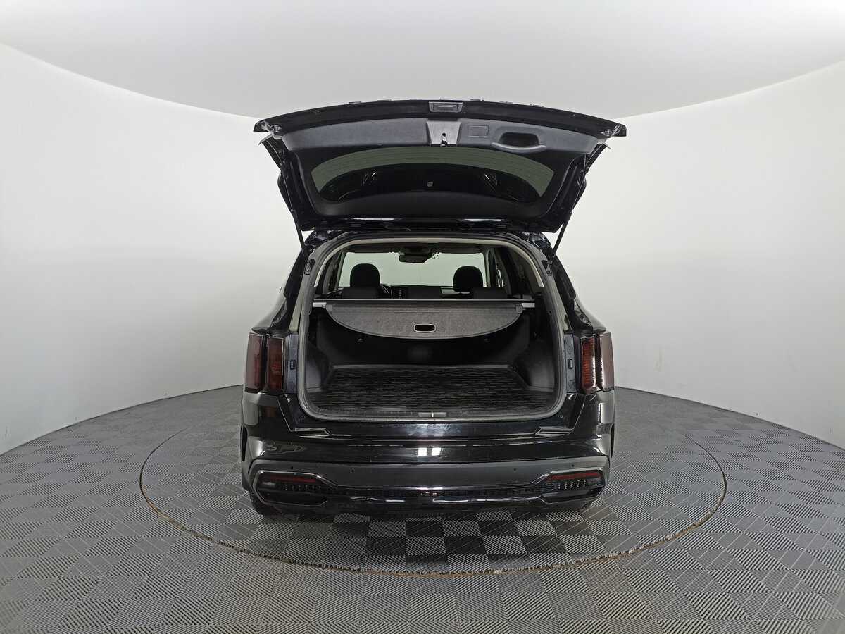 Kia Sorento с пробегом — 2021 год. Фото: #9