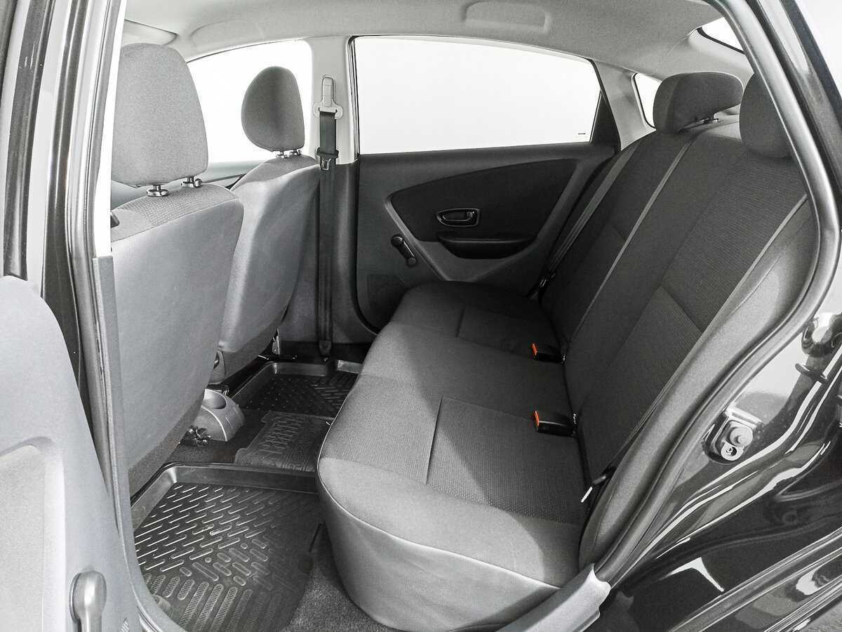 Nissan Almera с пробегом — 2016 год. Фото: #11