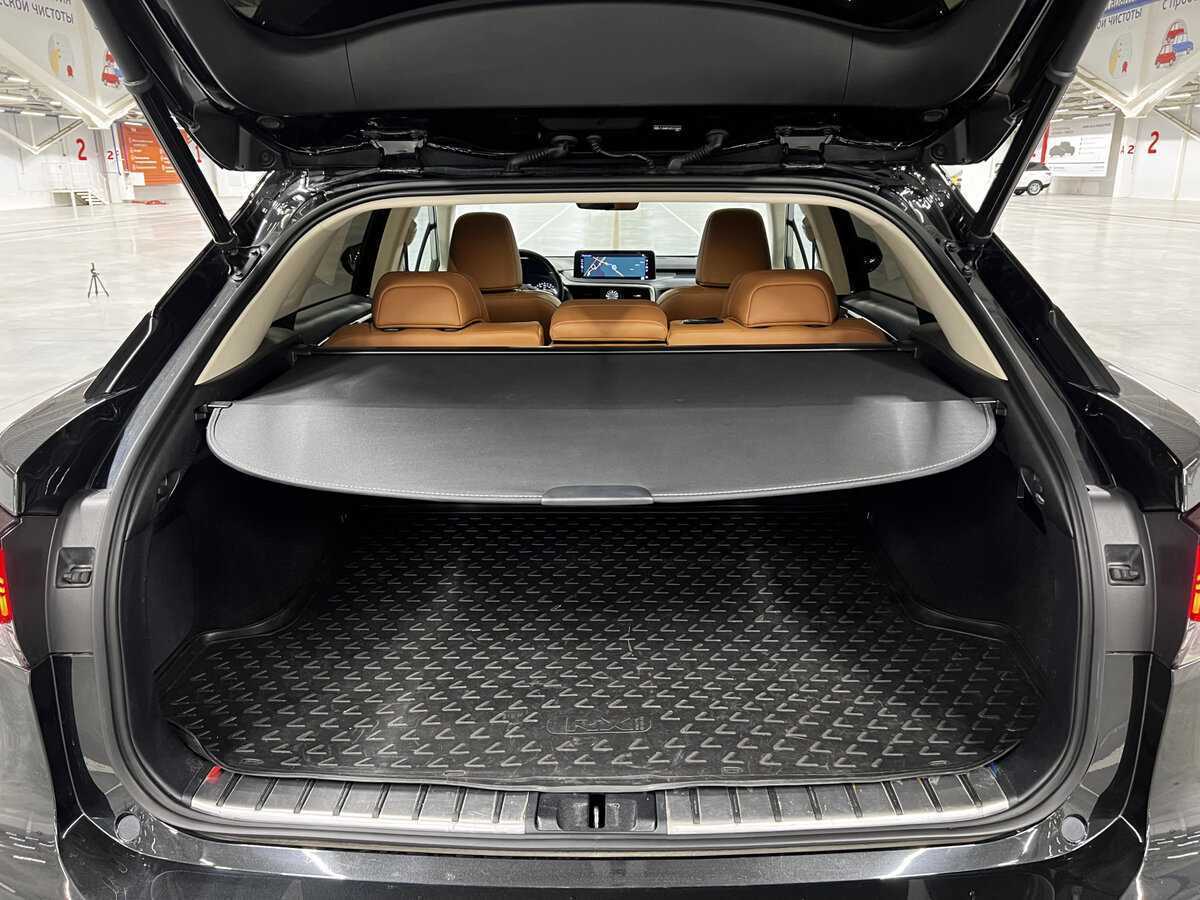 Lexus RX с пробегом — 2020 год. Фото: #9