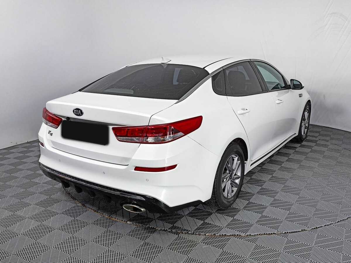 Kia K5 с пробегом — 2018 год. Фото: #4