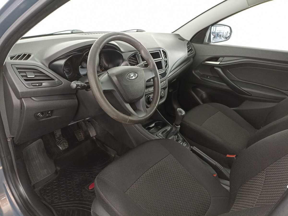 Lada (ВАЗ) Vesta с пробегом — 2017 год. Фото: #14