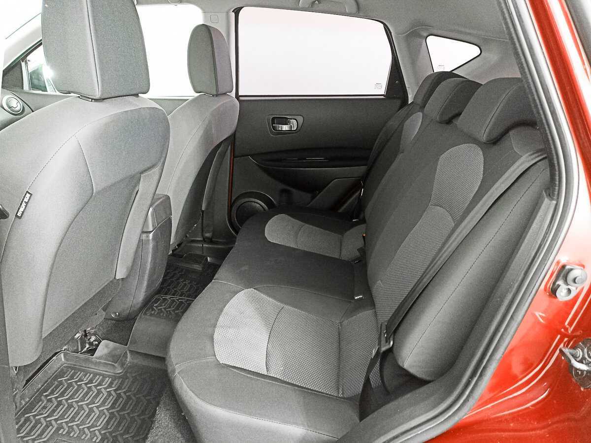 Nissan Qashqai с пробегом — 2011 год. Фото: #10