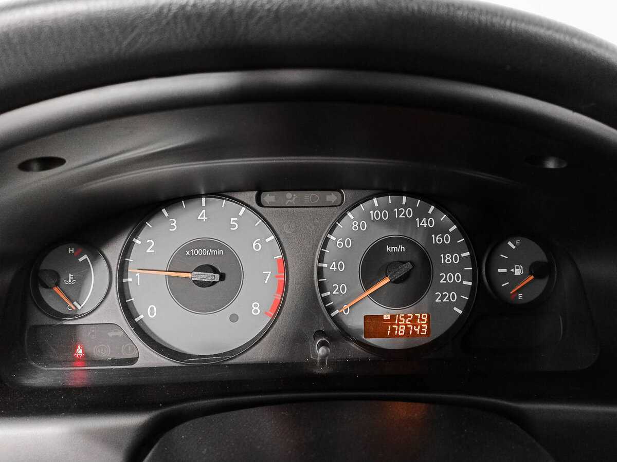 Nissan Almera Classic с пробегом — 2008 год. Фото: #12