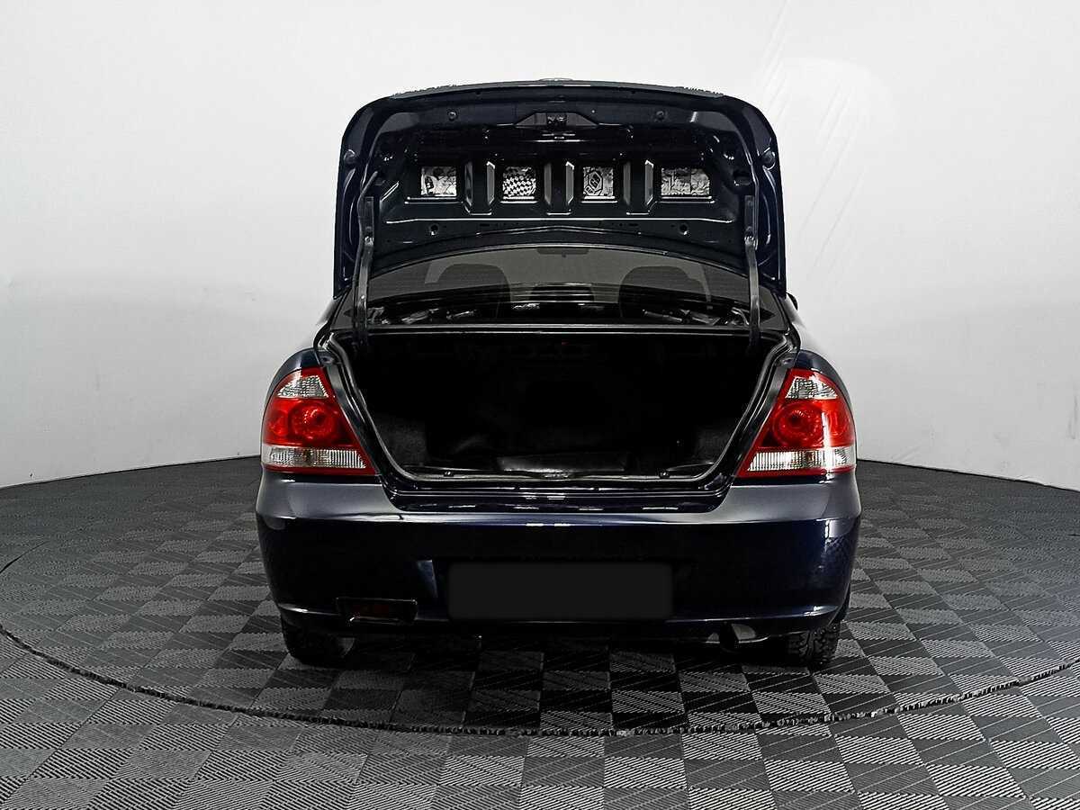 Nissan Almera Classic с пробегом — 2010 год. Фото: #7