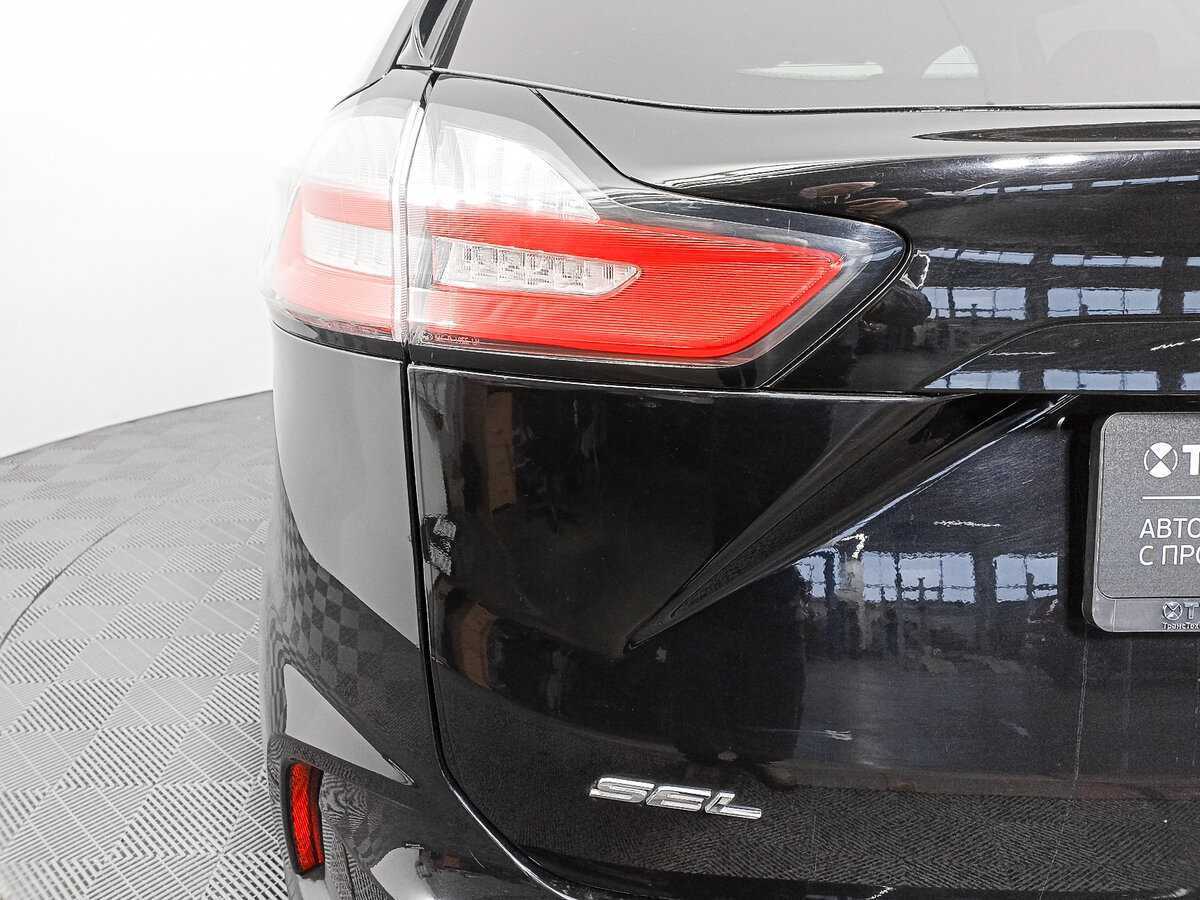 Ford Edge с пробегом — 2021 год. Фото: #6