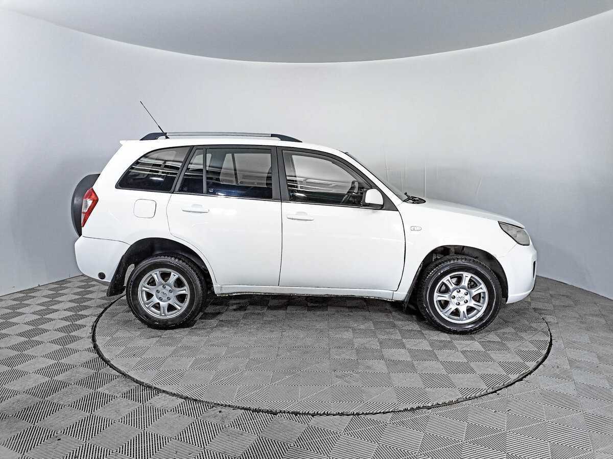 Chery Tiggo (T11) с пробегом — 2014 год. Фото: #3