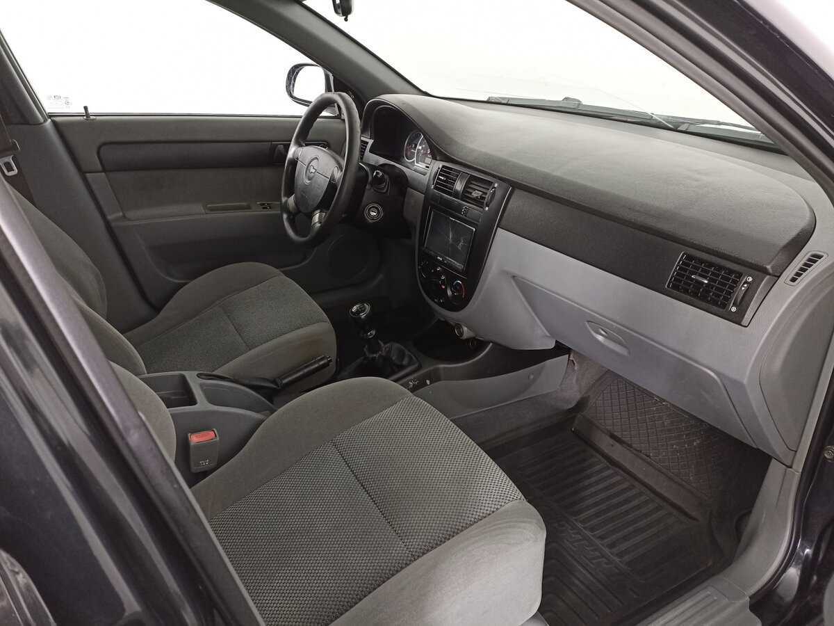 Chevrolet Lacetti с пробегом — 2008 год. Фото: #10