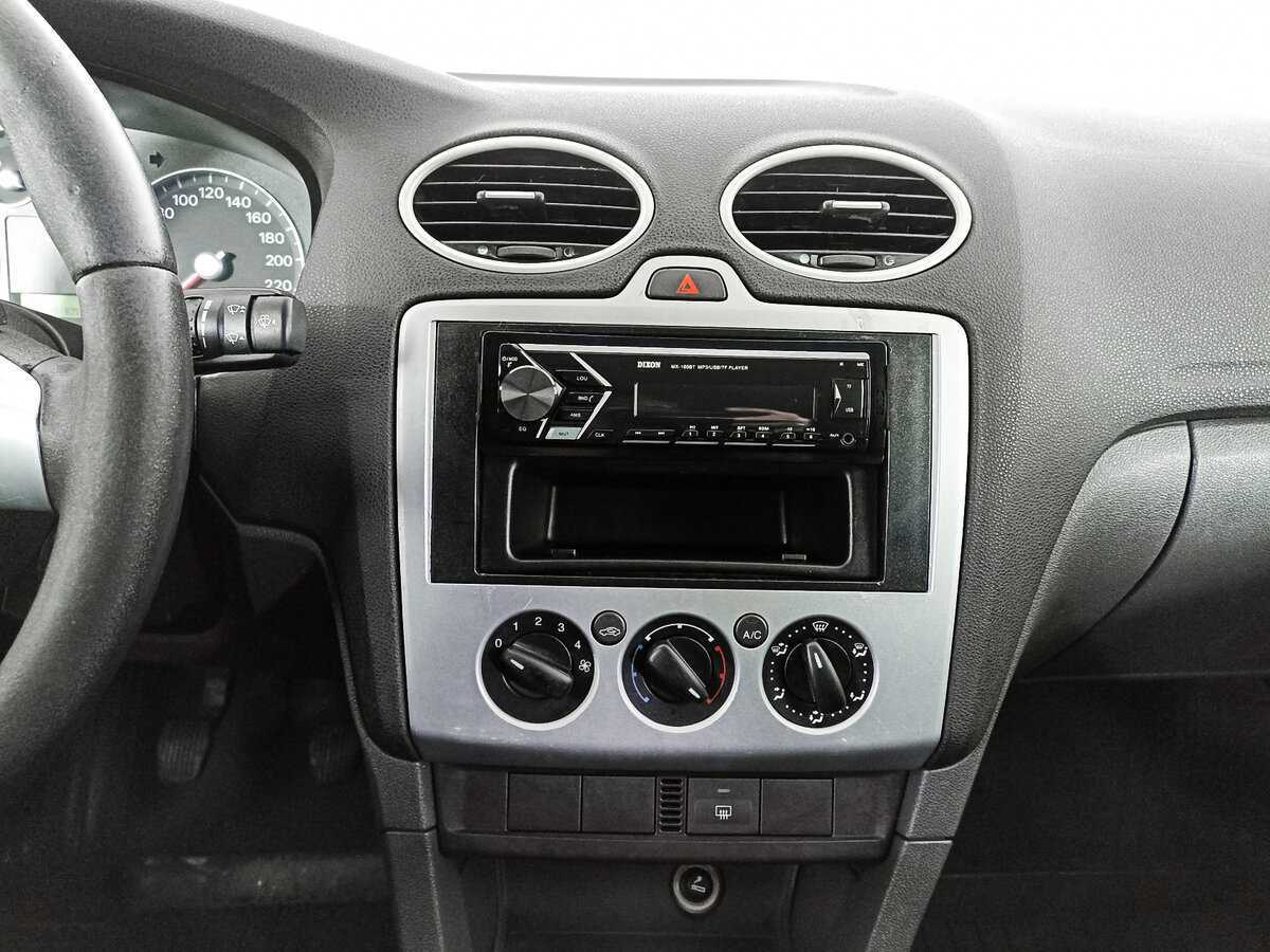 Ford Focus с пробегом — 2007 год. Фото: #9