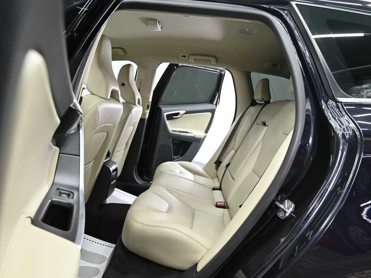 Volvo XC60 с пробегом — 2014 год. Фото: #4