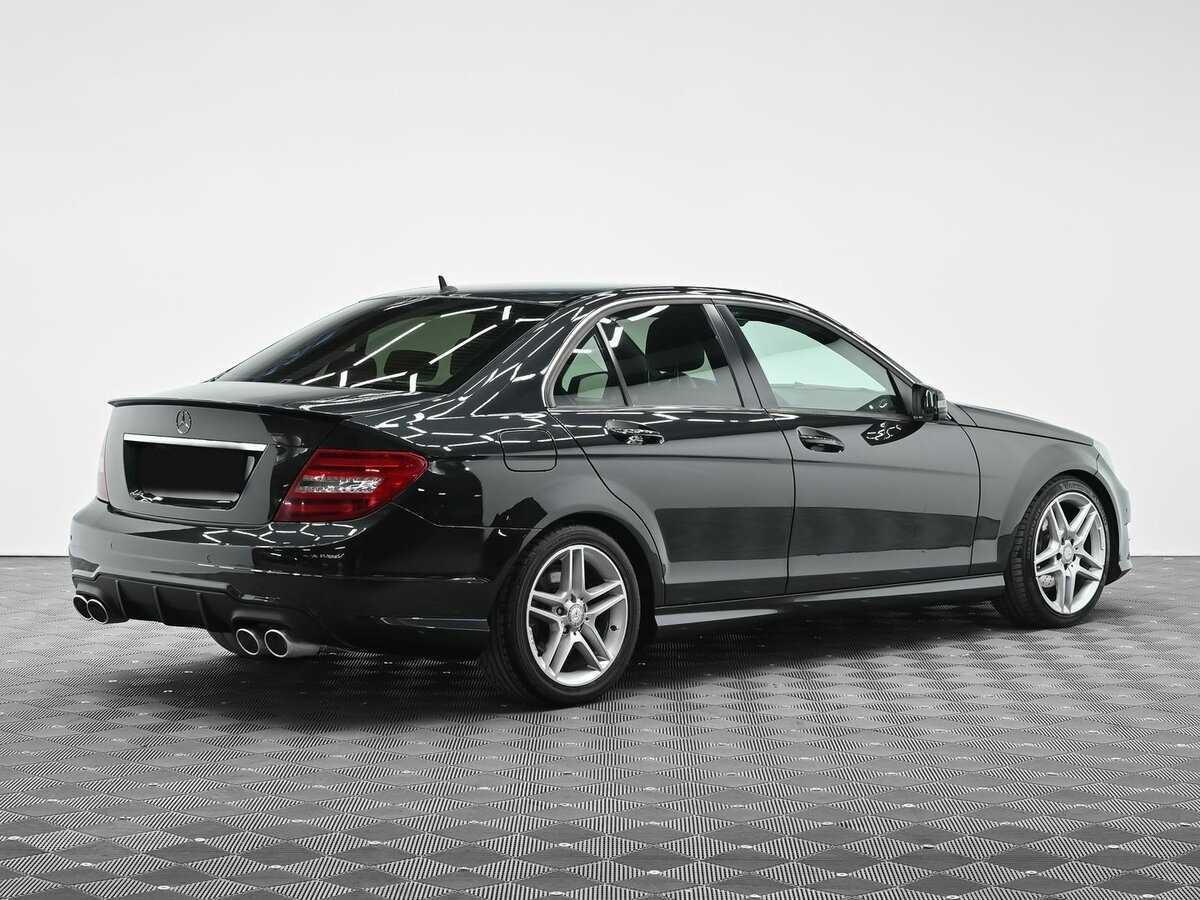 Mercedes-Benz C-Класс с пробегом — 2011 год. Фото: #1