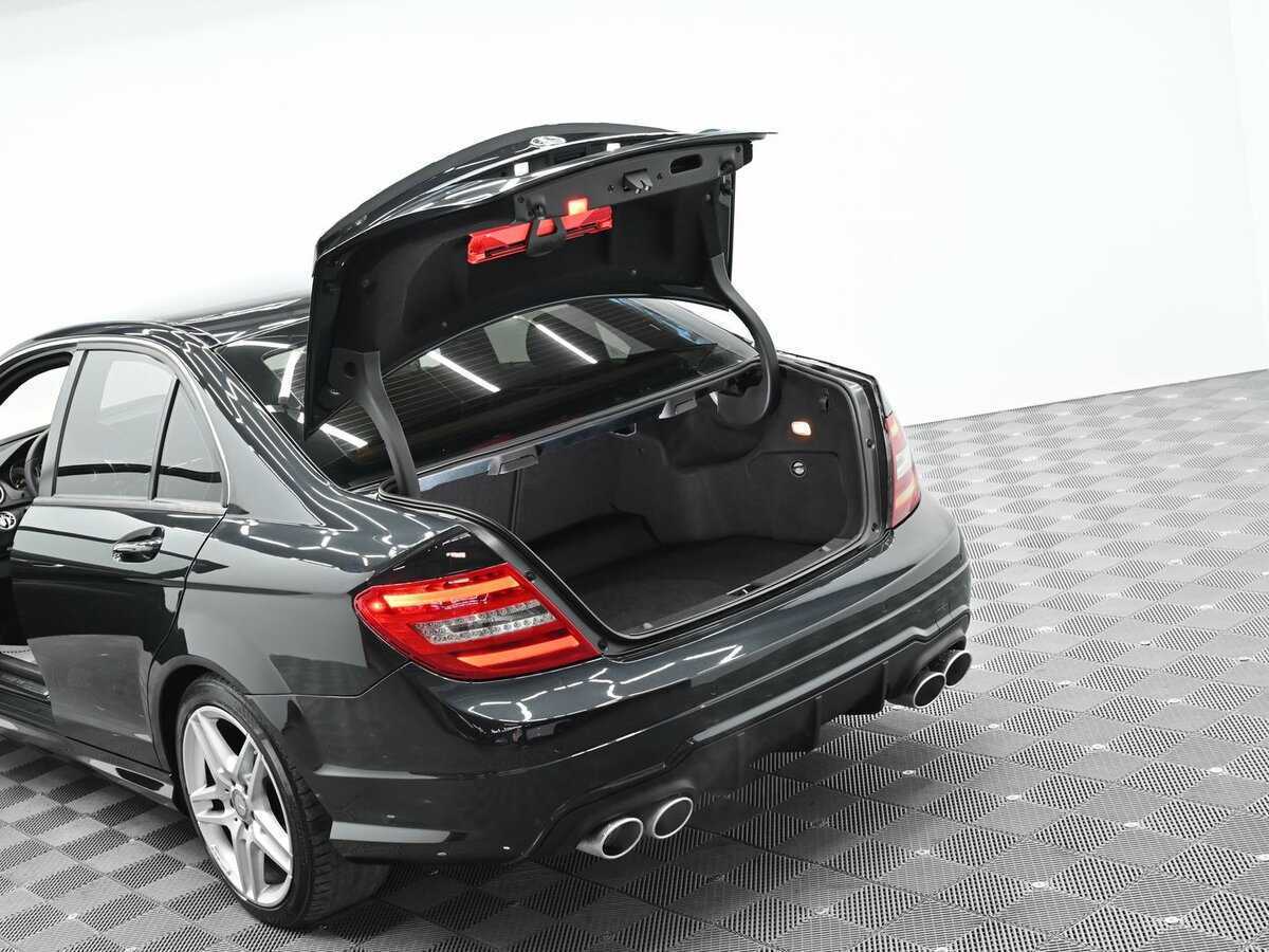 Mercedes-Benz C-Класс с пробегом — 2011 год. Фото: #4