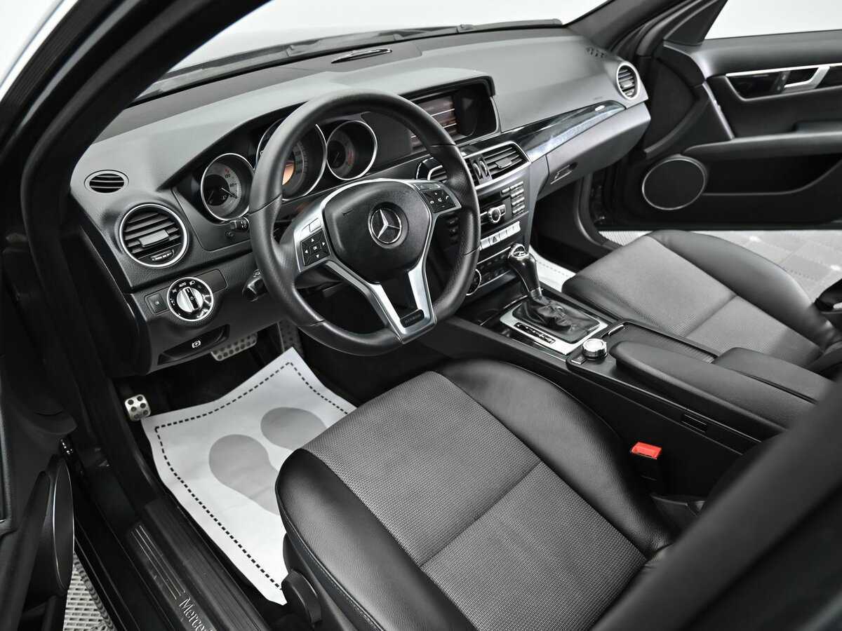 Mercedes-Benz C-Класс с пробегом — 2011 год. Фото: #7