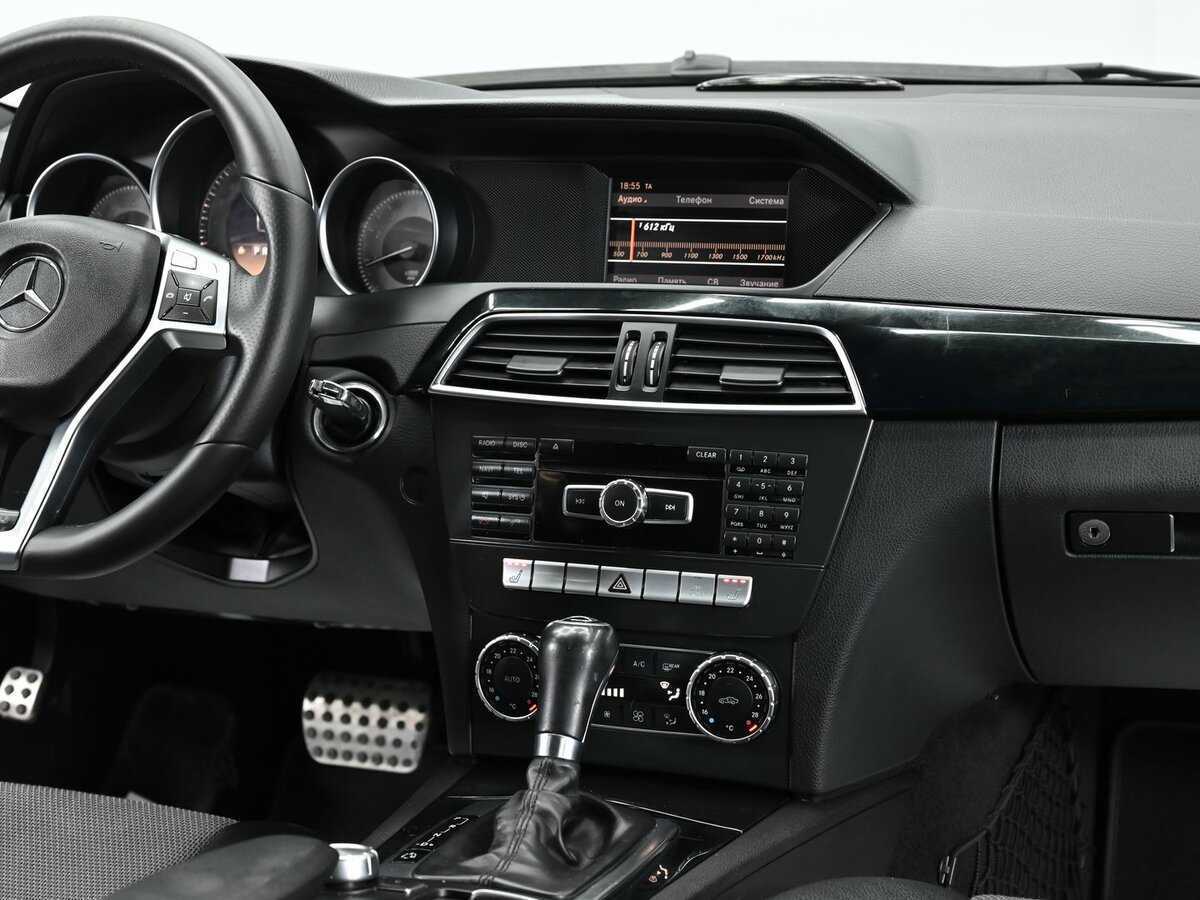 Mercedes-Benz C-Класс с пробегом — 2011 год. Фото: #8