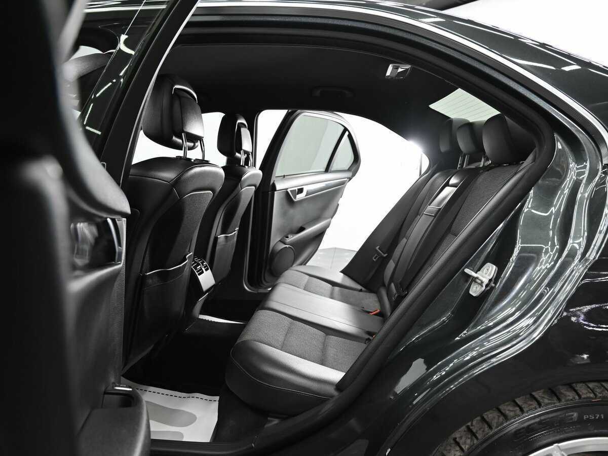 Mercedes-Benz C-Класс с пробегом — 2011 год. Фото: #10