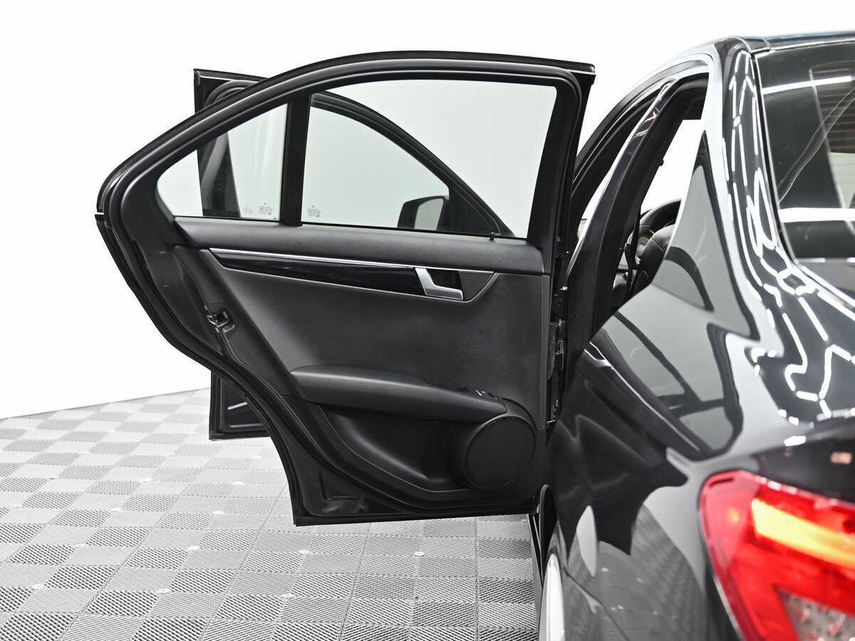 Mercedes-Benz C-Класс с пробегом — 2011 год. Фото: #15