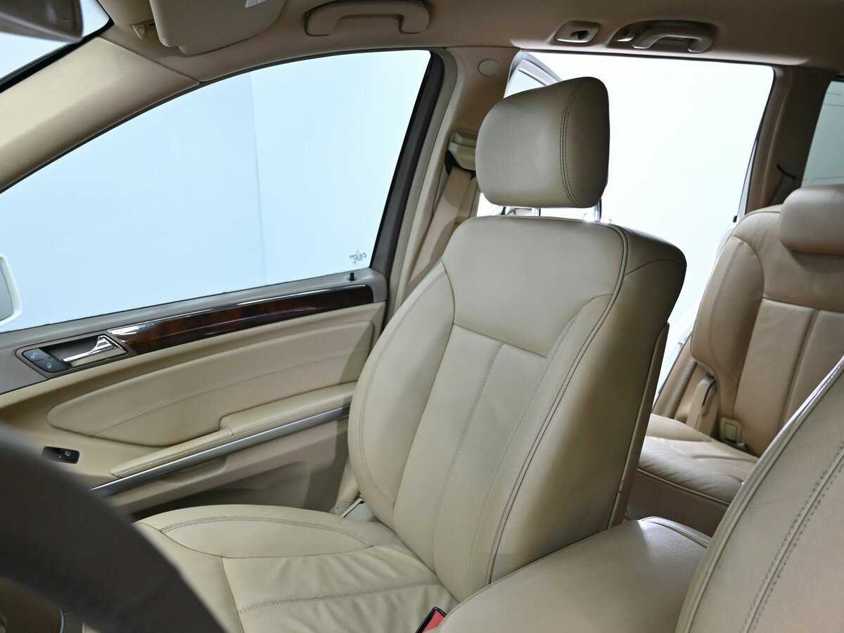 Mercedes-Benz GL-Класс с пробегом — 2010 год. Фото: #13