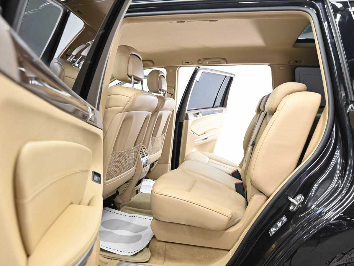 Mercedes-Benz GL-Класс с пробегом — 2011 год. Фото: #10