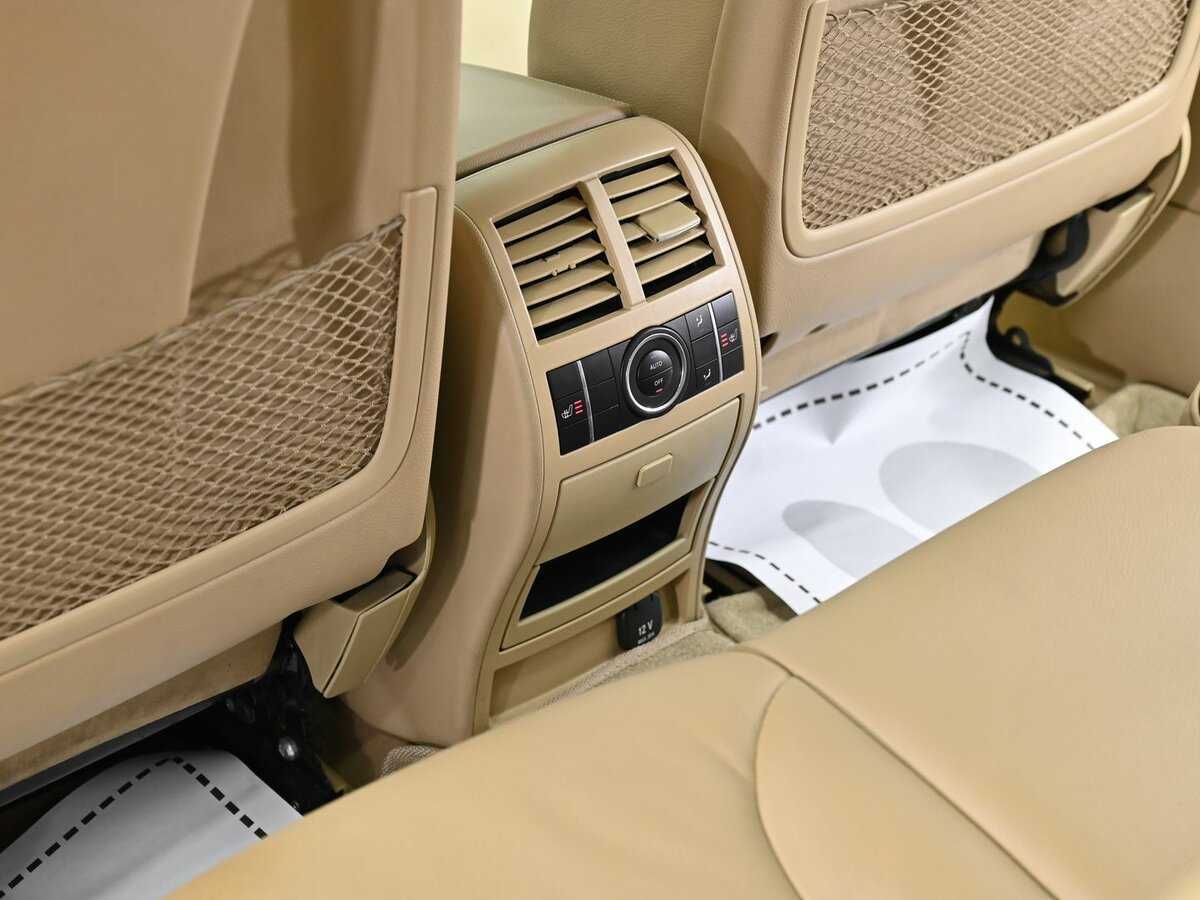 Mercedes-Benz GL-Класс с пробегом — 2011 год. Фото: #11