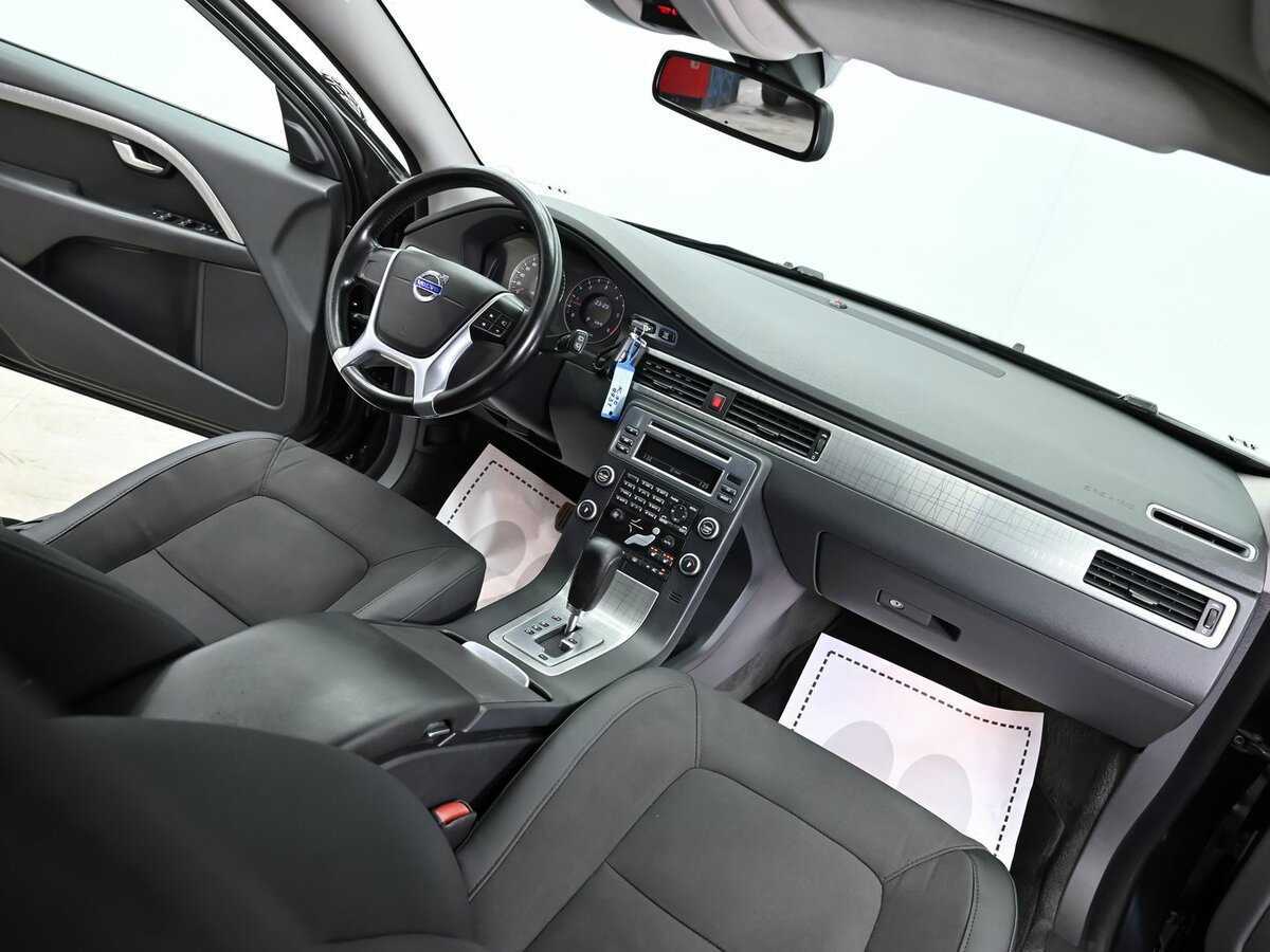 Volvo XC70 с пробегом — 2010 год. Фото: #7
