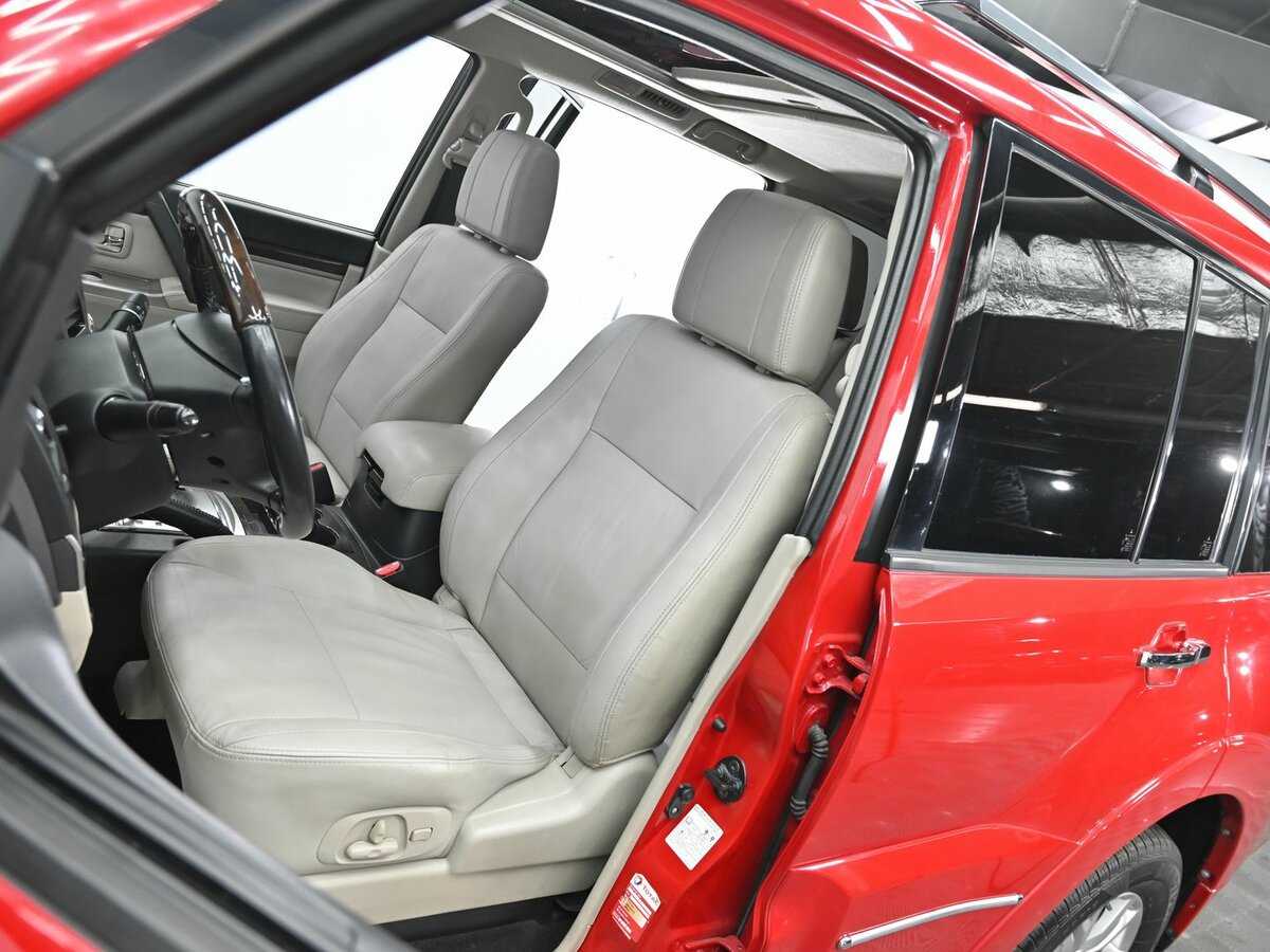 Mitsubishi Pajero с пробегом — 2018 год. Фото: #4